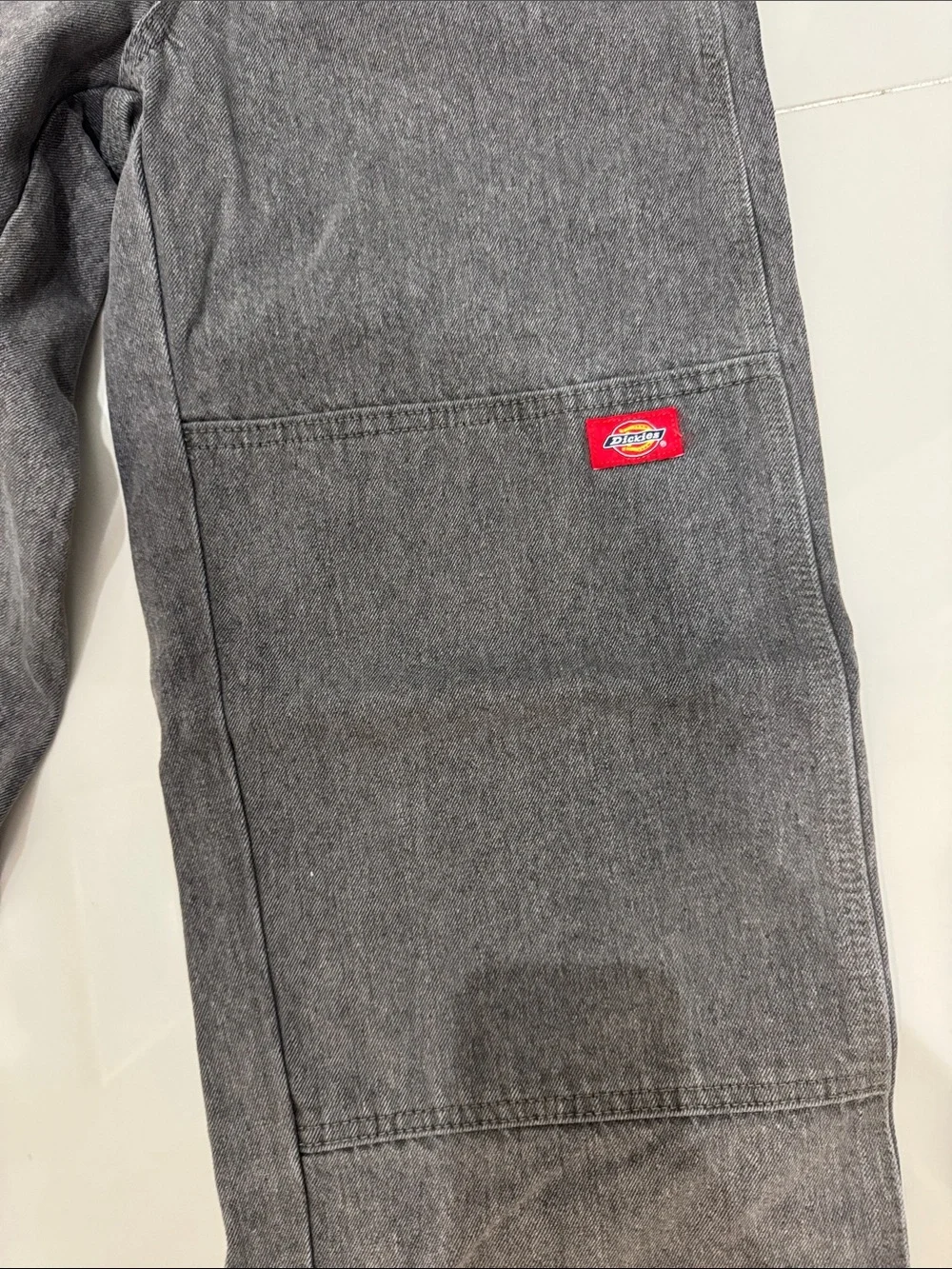 Dickies Men’s Charcoal Relaxed Wide-Leg Jeans with Red Logo Patch